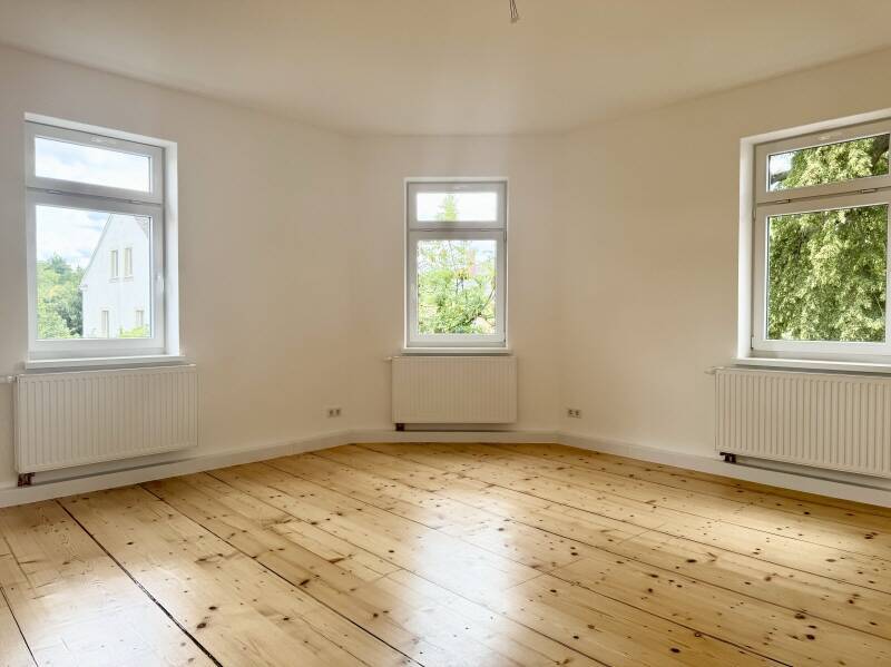 ++ sanierte 4-RaumWohnung in ruhiger Lage ++