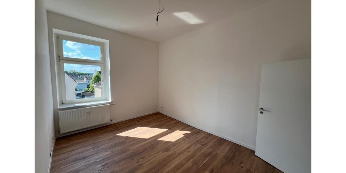 Etagenwohnung Schwelm - 2 Zimmer, 94 m&sup2;, 1.110&euro; | Angebot:26489840
