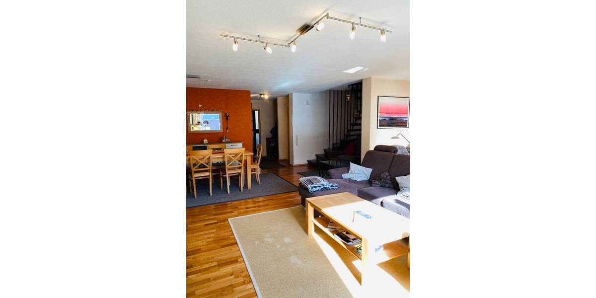 Reihenmittelhaus Lörrach - 5 Zimmer, 147 m&sup2;, 1.950&euro; | Angebot:26804049