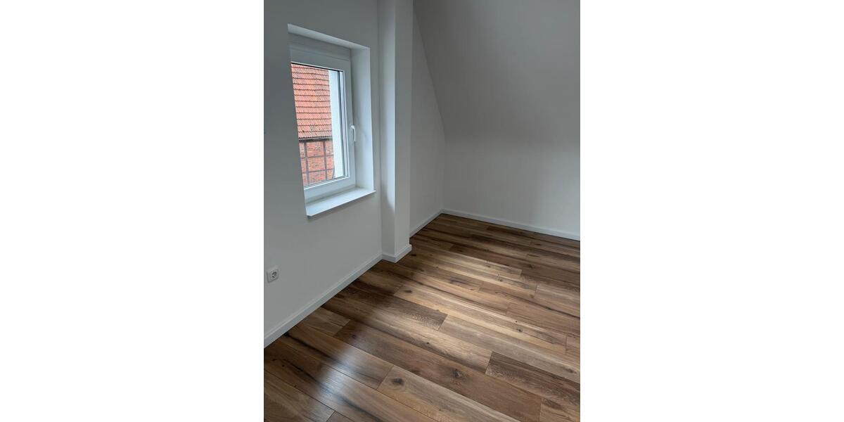 Dachgeschoßwohnung Gaildorf - 3 Zimmer, 60 m&sup2;, 700&euro; | Angebot:26531678