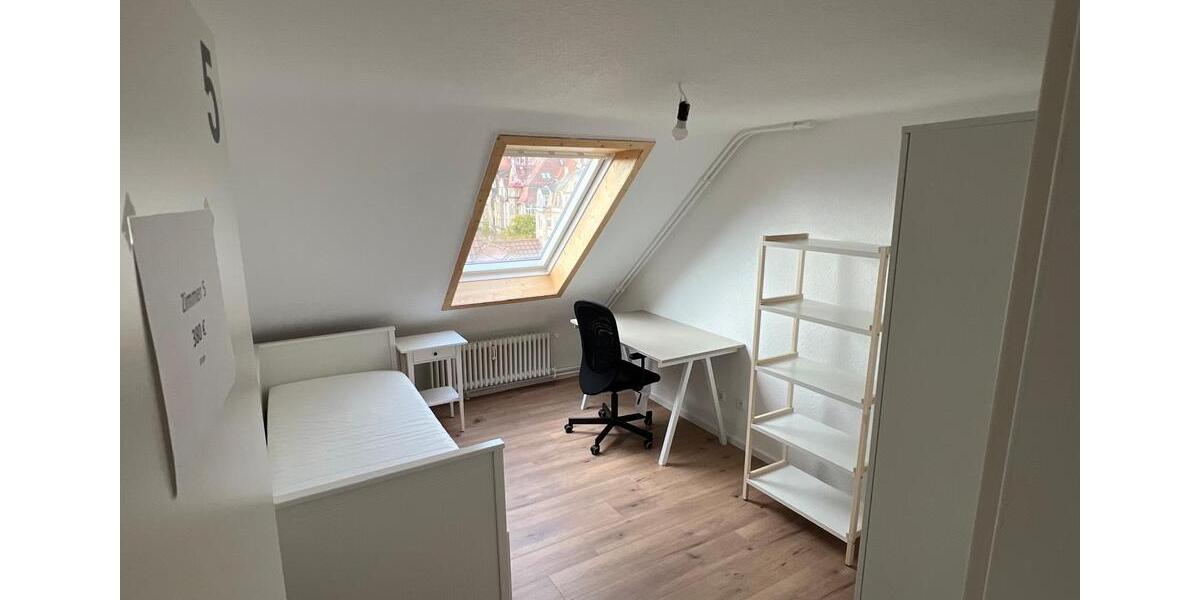 Wohnen auf Zeit Pforzheim Weststadt - 18 Zimmer, 100 m&sup2;, 399&euro; | Angebot:26268198
