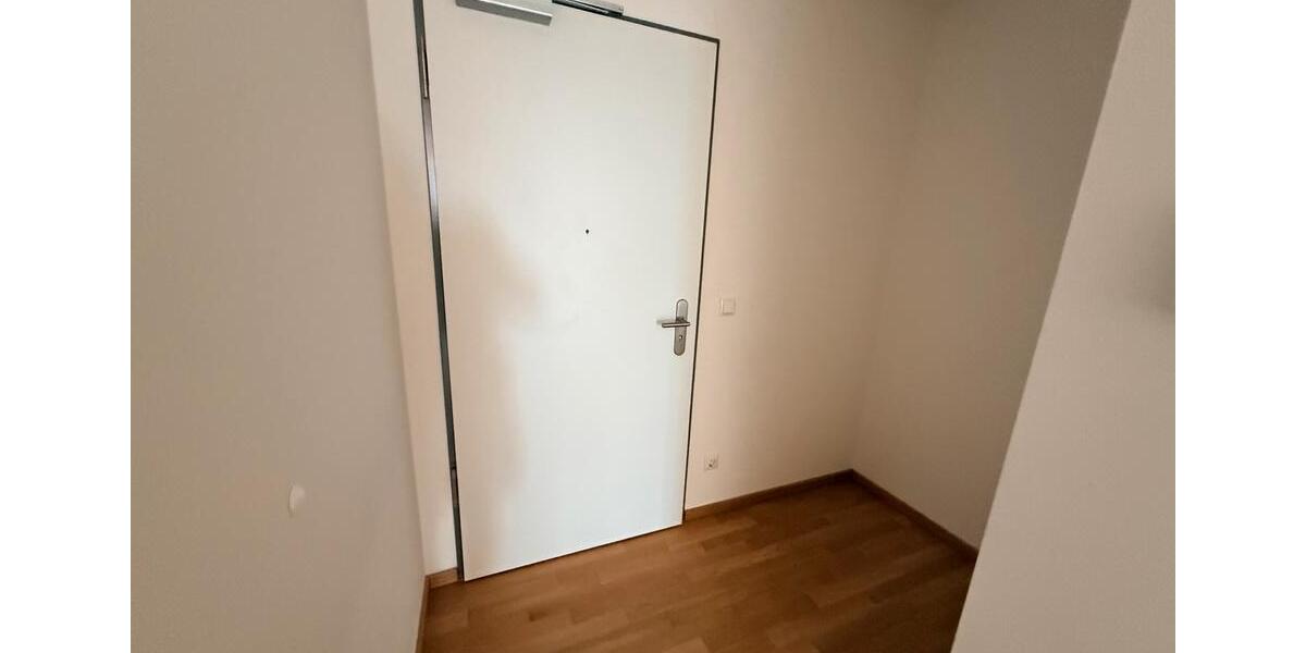 Erdgeschoßwohnung Coburg - 2 Zimmer, 61 m&sup2;, 1.100&euro; | Angebot:26018674