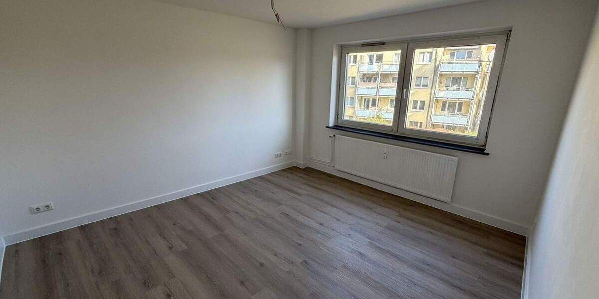 Etagenwohnung Uetersen - 4 Zimmer, 85 m&sup2;, 980&euro; | Angebot:25862067