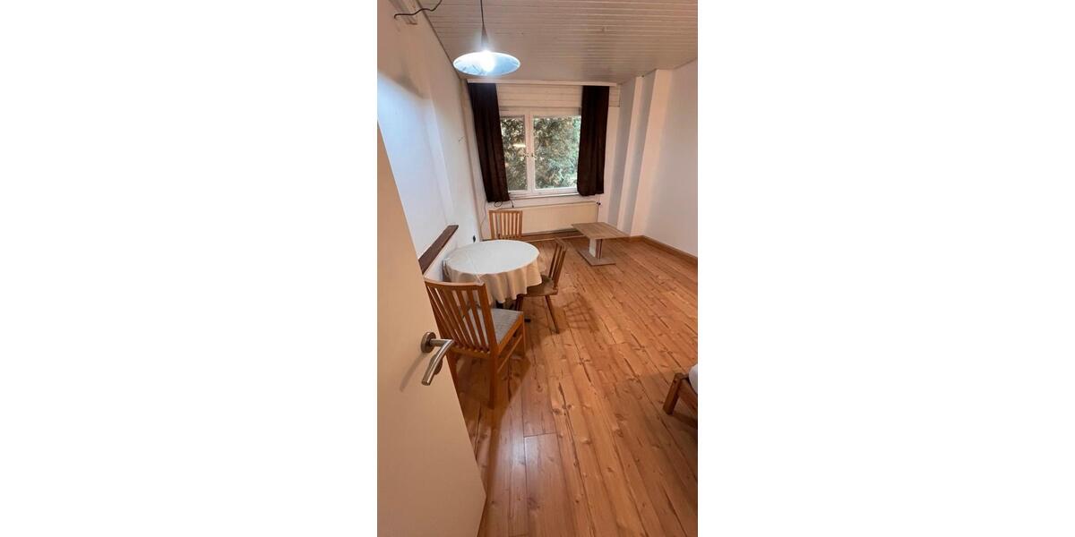 Etagenwohnung Östringen - 2 Zimmer, 35 m&sup2;, 500&euro; | Angebot:25844631