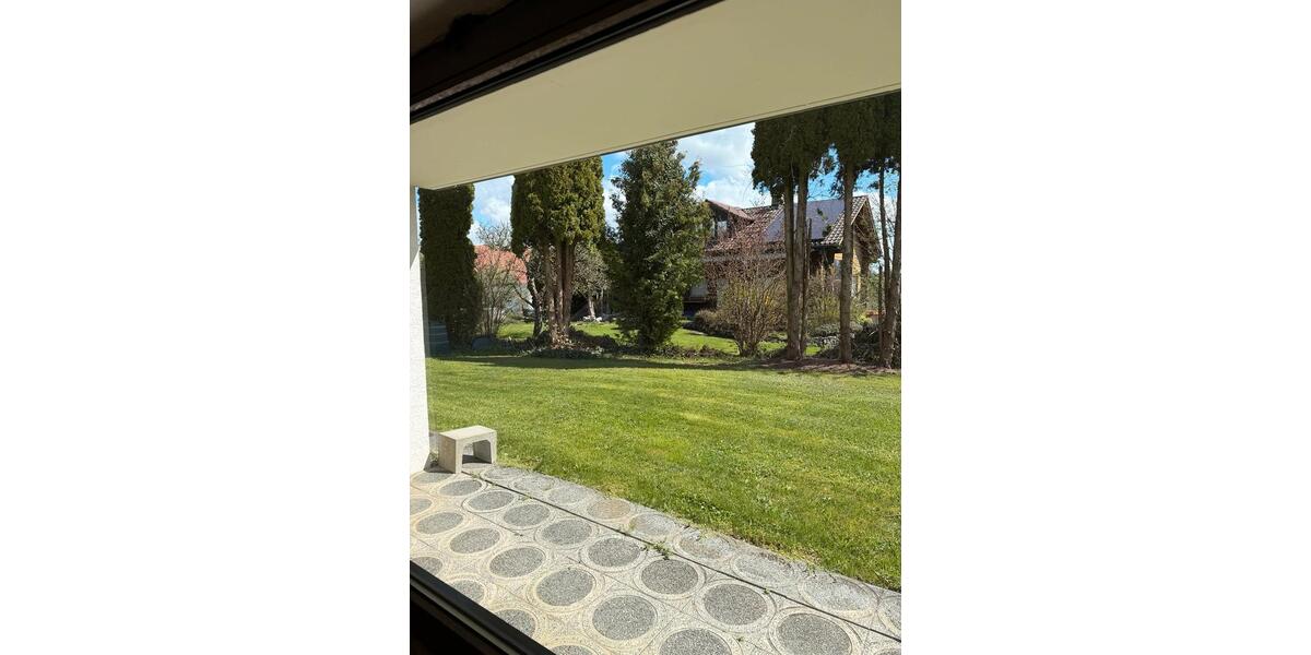 Erdgeschoßwohnung Sonnenbühl - 2 Zimmer, 72 m&sup2;, 850&euro; | Angebot:26250424