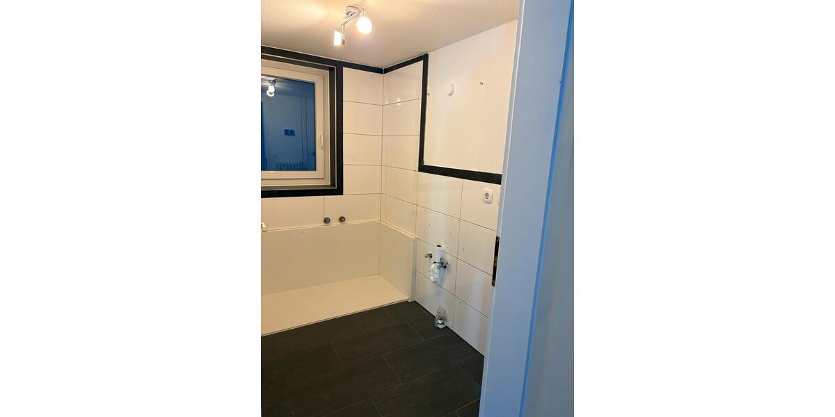 Erdgeschoßwohnung Weil der Stadt - 2.5 Zimmer, 89 m&sup2;, 1.100&euro; | Angebot:24866998