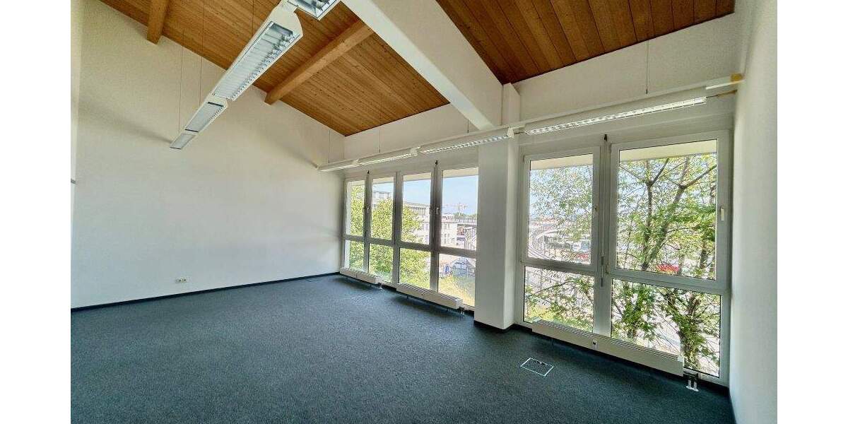 Gewerbeobjekt Kolbermoor - 2.400&euro; | Angebot:25696947