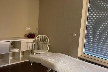 Möblierter Praxisraum in Düsseldorf-Oberkassel zur Untermiete zimmer