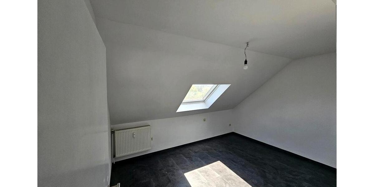 Dachgeschoßwohnung Ruschberg - 3 Zimmer, 66 m&sup2;, 545&euro; | Angebot:24770592