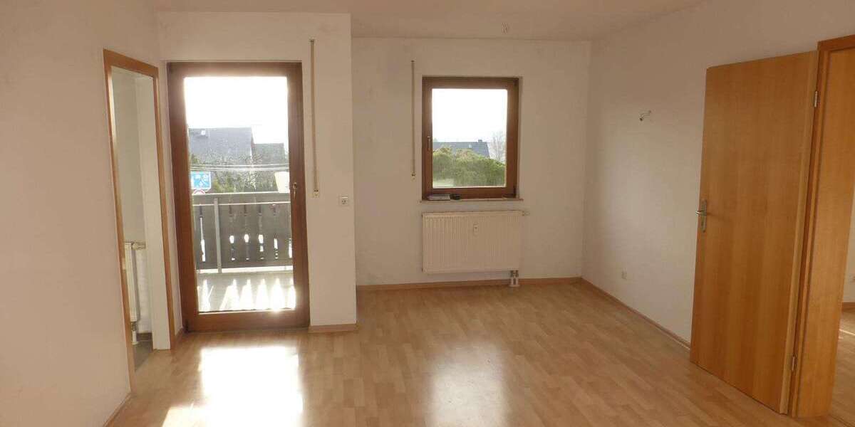 Wohnung zum Mieten in Hohenstein Ernstthal 650 € 80 m² 4 zimmer