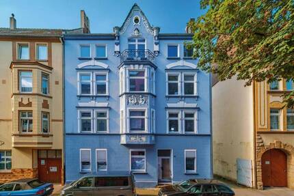Modern sanierte 3-Zimmer-Wohnung mit Balkon