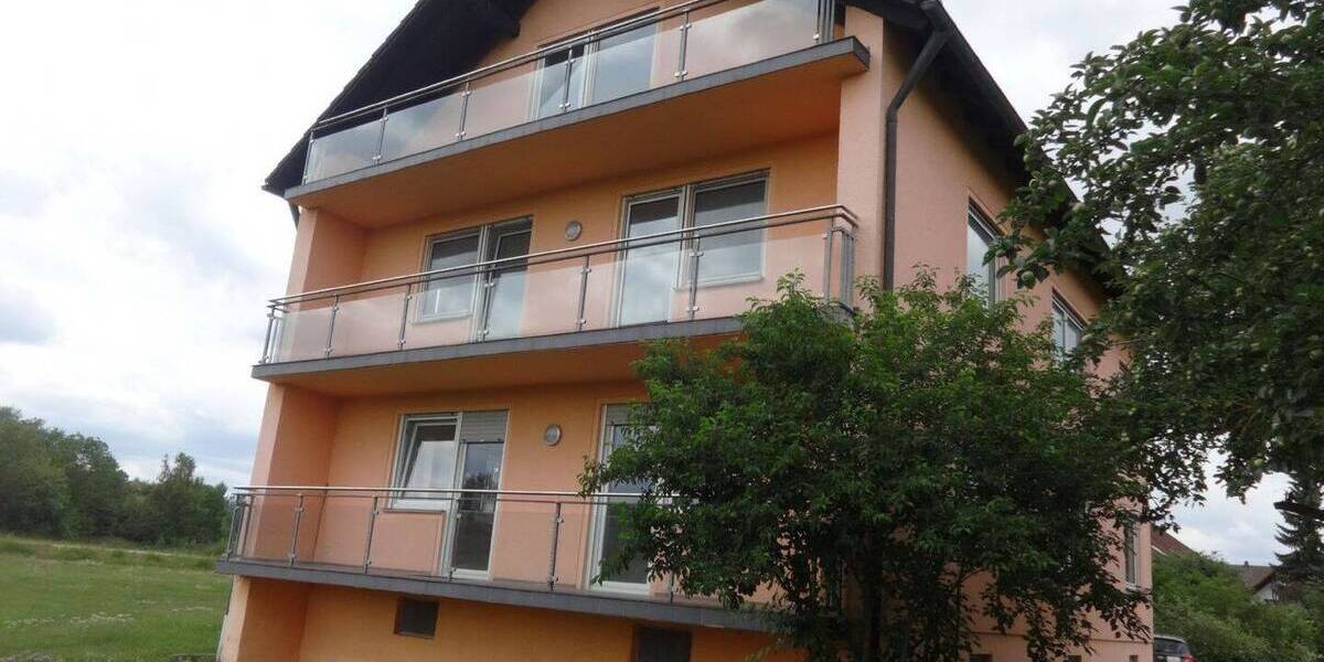 Mehrfamilienhaus, Wohnhaus Sulzbach-Rosenberg Unterschwaig - 8 Zimmer, 250 m&sup2;, 2.060&euro; | Angebot:25665485