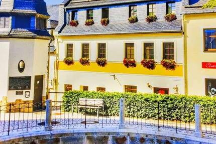 Wohnung Schwarzenberg/Erzgebirge Erzgebirge - 4 Zimmer, 130 m&sup2;, 893&euro; | Angebot:19086989