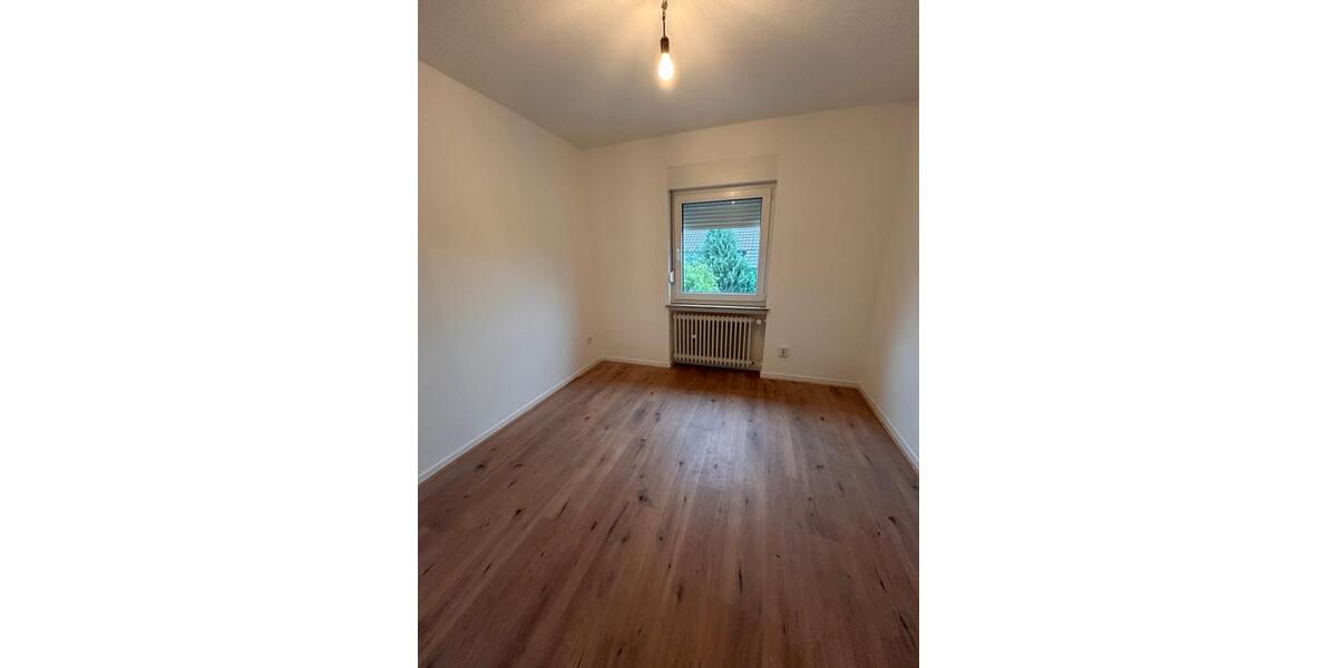 Etagenwohnung Gründau - 3 Zimmer, 78 m&sup2;, 1.050&euro; | Angebot:26482959