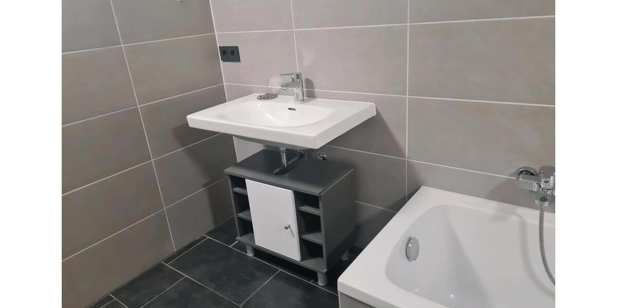 Etagenwohnung Wiesenfelden - 2 Zimmer, 85 m&sup2;, 500&euro; | Angebot:25942831