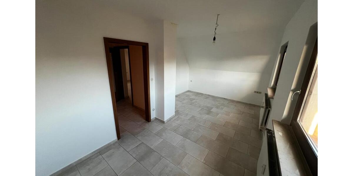 Etagenwohnung Scheeßel - 3 Zimmer, 92 m&sup2;, 950&euro; | Angebot:24707060