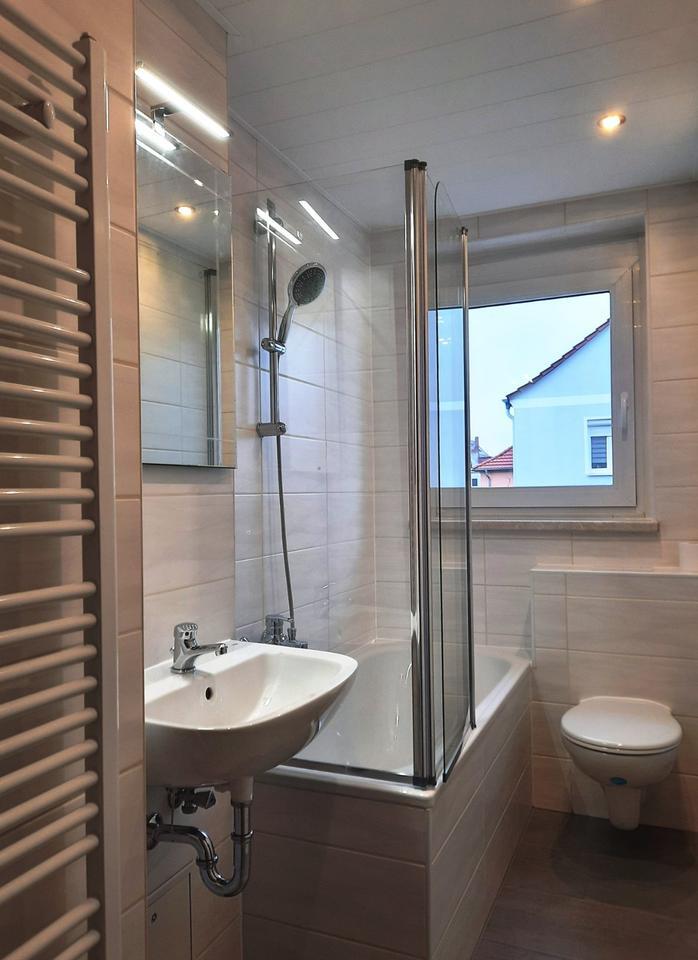 RENOVIERTE 3-RAUM-Wohnung MIT EBK IN GEITHAIN (ZENTRUM)