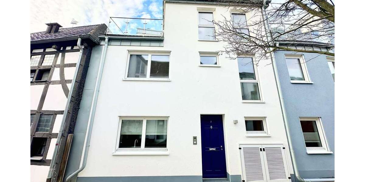 Haus zum Mieten in Hilden 2.340 € 122 m² 3 zimmer