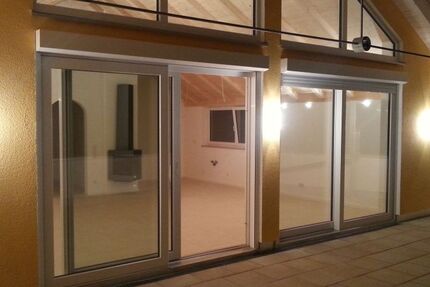 Sehr schöne LuxusWohnung oder Gewerbefläche. (Niedrigenergiehaus)