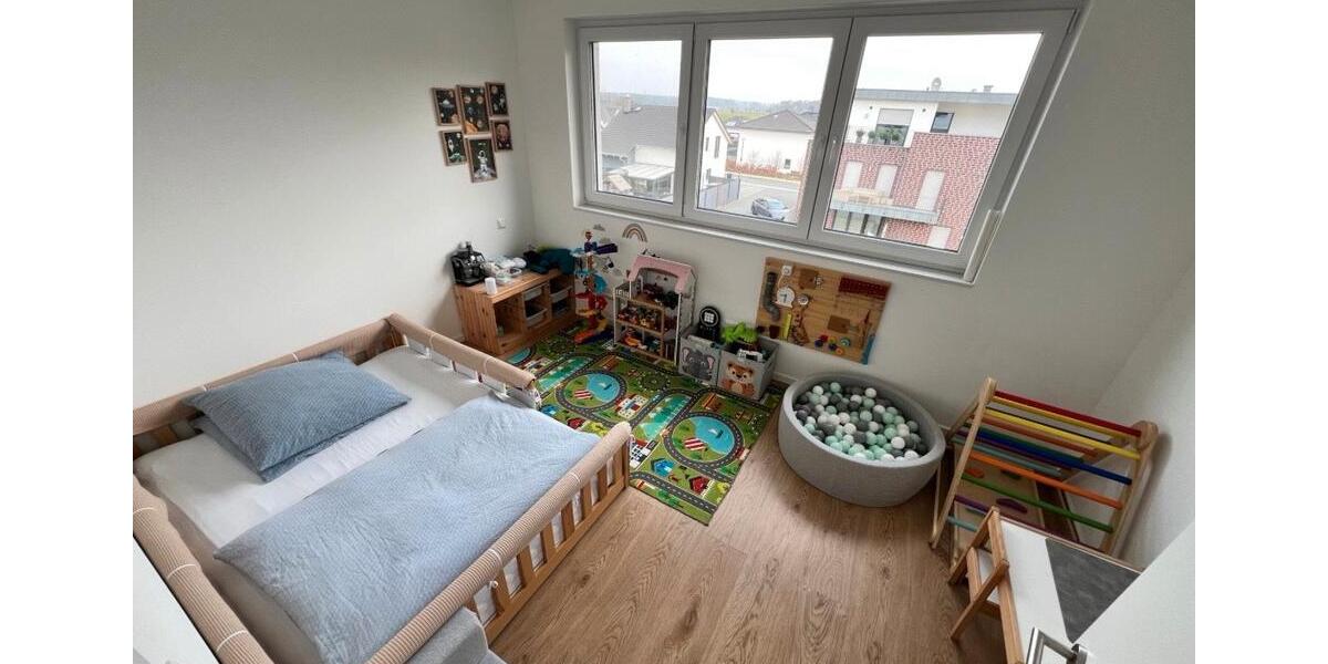 Etagenwohnung Heinsberg - 4 Zimmer, 122 m&sup2;, 1.650&euro; | Angebot:25887370