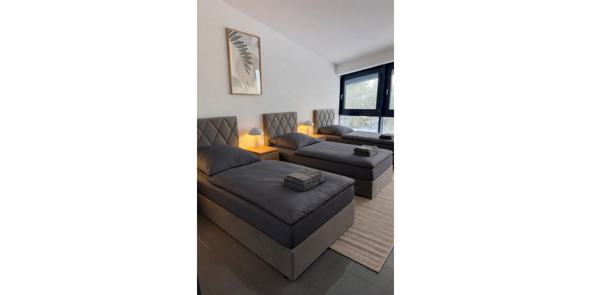 Wohnen auf Zeit Ludwigsfelde - 5 Zimmer, 188 m&sup2;, 20&euro; | Angebot:23515395