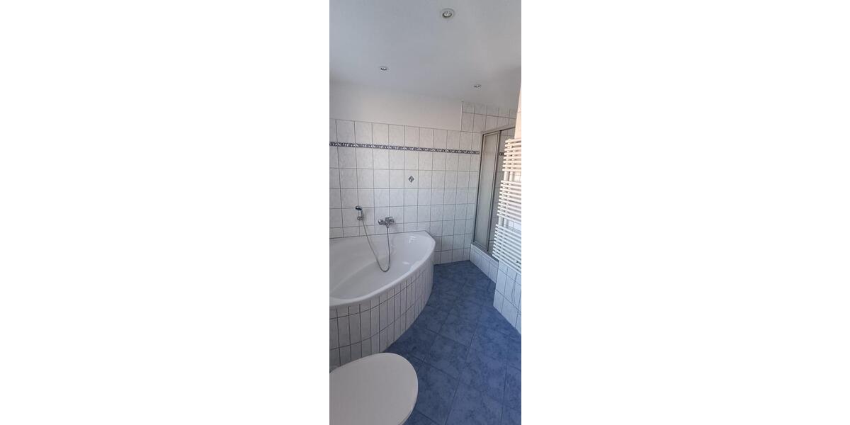 Dachgeschoßwohnung Nottertal-Heilinger Höhen Heilinger Höhen - 4 Zimmer, 117 m&sup2;, 580&euro; | Angebot:24512425