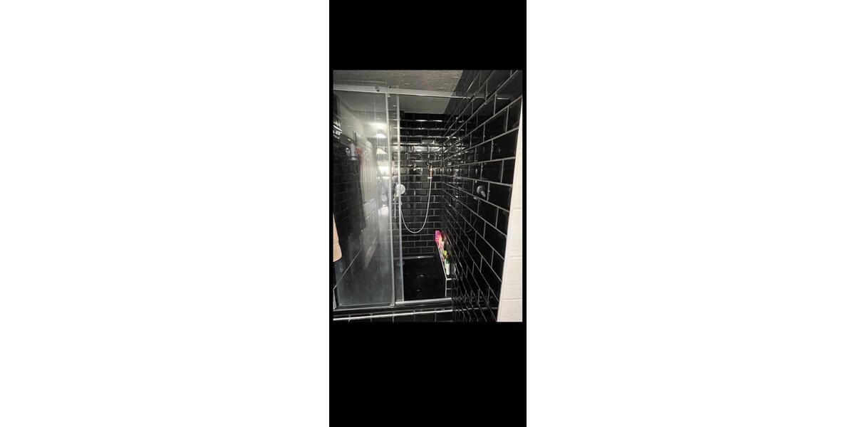 Etagenwohnung Lichtenwald - 4 Zimmer, 120 m&sup2;, 1.350&euro; | Angebot:26565514