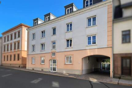 Wohnung Meerane - 2 Zimmer, 64 m&sup2;, 300&euro; | Angebot:25663427