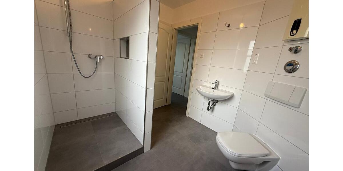 Erdgeschoßwohnung Erxleben - 3 Zimmer, 78 m&sup2;, 664&euro; | Angebot:25737831