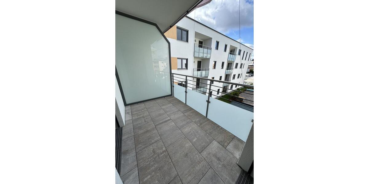 Etagenwohnung Deggendorf - 2 Zimmer, 66 m&sup2;, 780&euro; | Angebot:25903780