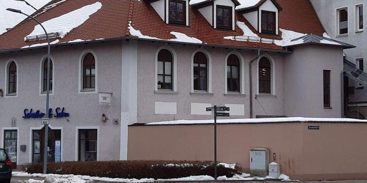 Gewerbeobjekt Amberg - 6 Zimmer, 1.700&euro; | Angebot:25770127