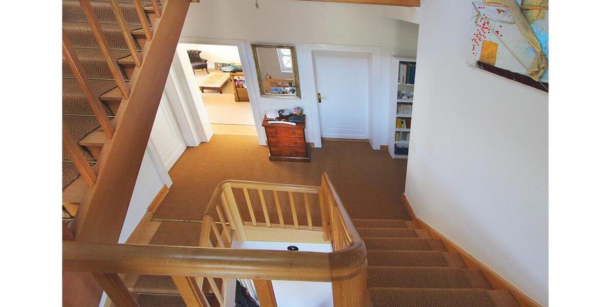 Einfamilienhaus Swisttal - 9 Zimmer, 193 m&sup2;, 1.850&euro; | Angebot:25541230