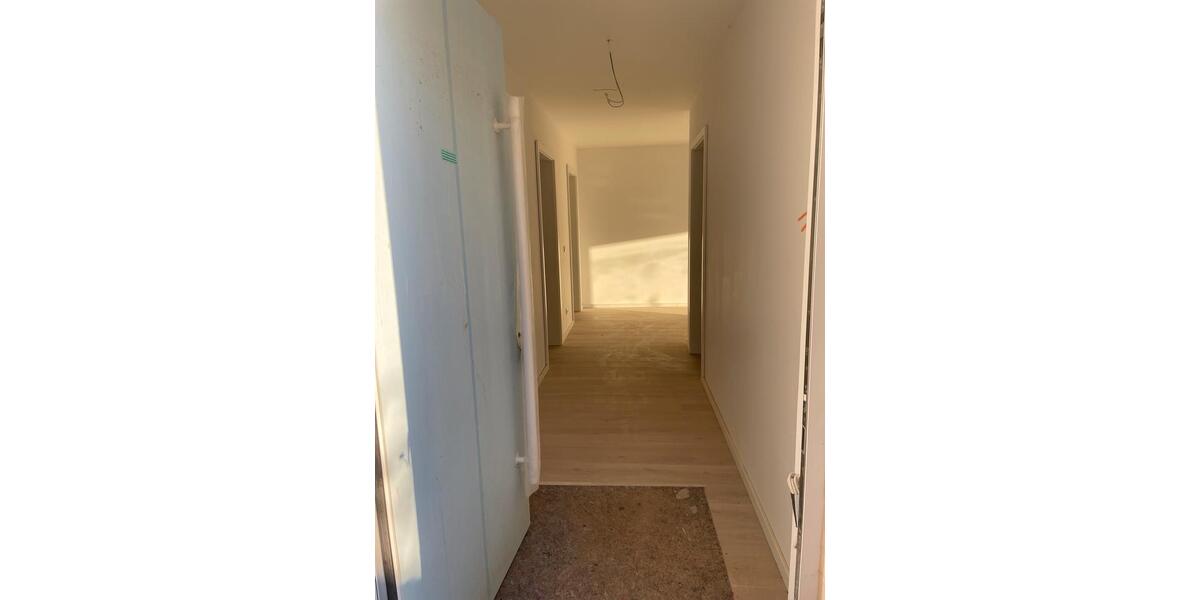 Erdgeschoßwohnung Hamburg Lohbrügge - 3 Zimmer, 81 m&sup2;, 1.700&euro; | Angebot:24374036