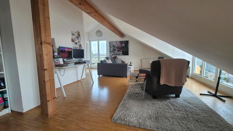 Dachgeschoßwohnung Gerolzhofen - 2 Zimmer, 66 m&sup2;, 850&euro; | Angebot:25872230