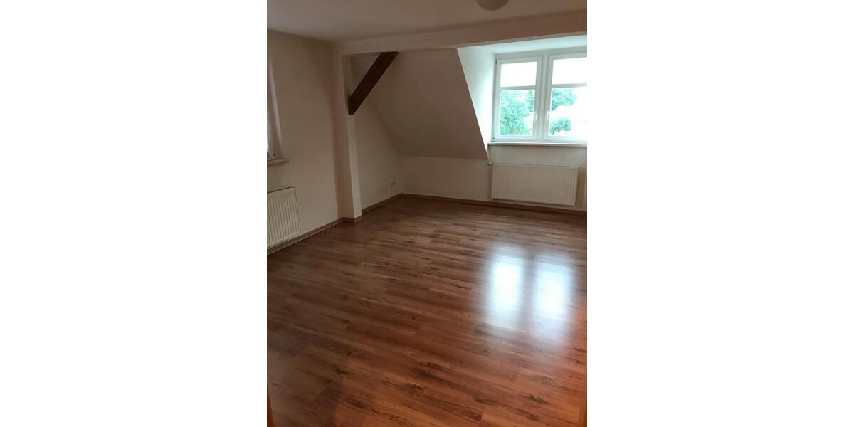 Dachgeschoßwohnung Großenhain - 1.5 Zimmer, 50 m&sup2;, 550&euro; | Angebot:26531998
