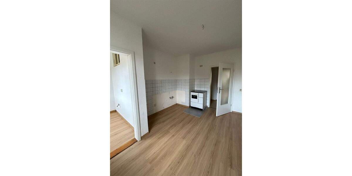 Etagenwohnung Eisenach - 3 Zimmer, 79 m&sup2;, 515&euro; | Angebot:25139611