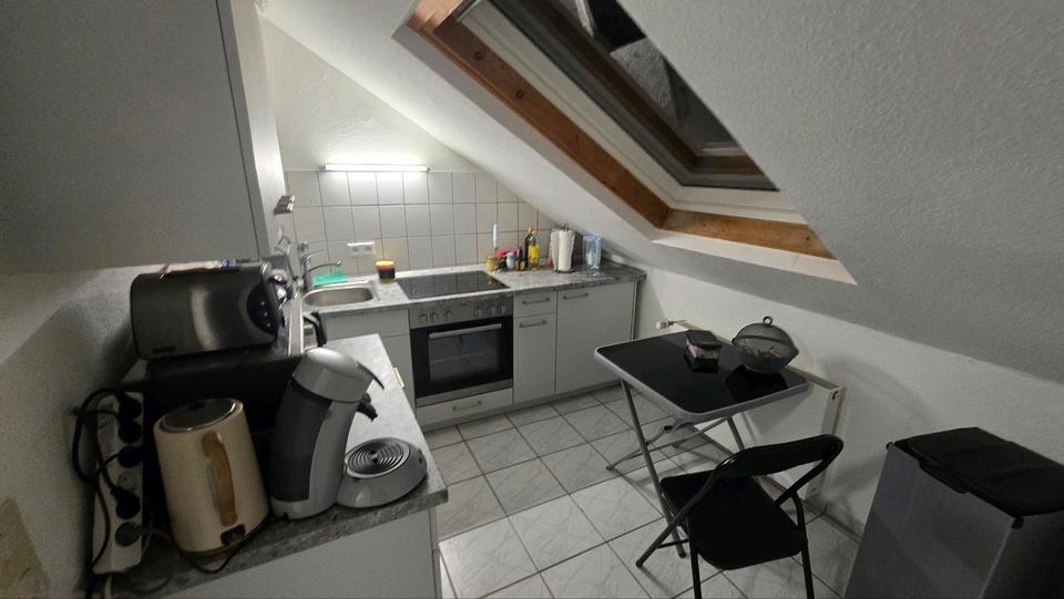 Dachgeschoßwohnung Konz - 1 Zimmer, 30 m&sup2;, 375&euro; | Angebot:25965345