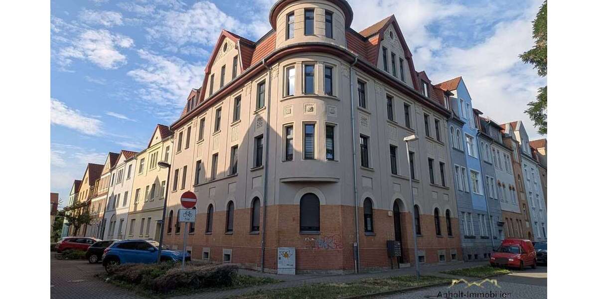 Etagenwohnung Bitterfeld Bitterfeld - 1 Zimmer, 47 m&sup2;, 330&euro; | Angebot:27209148