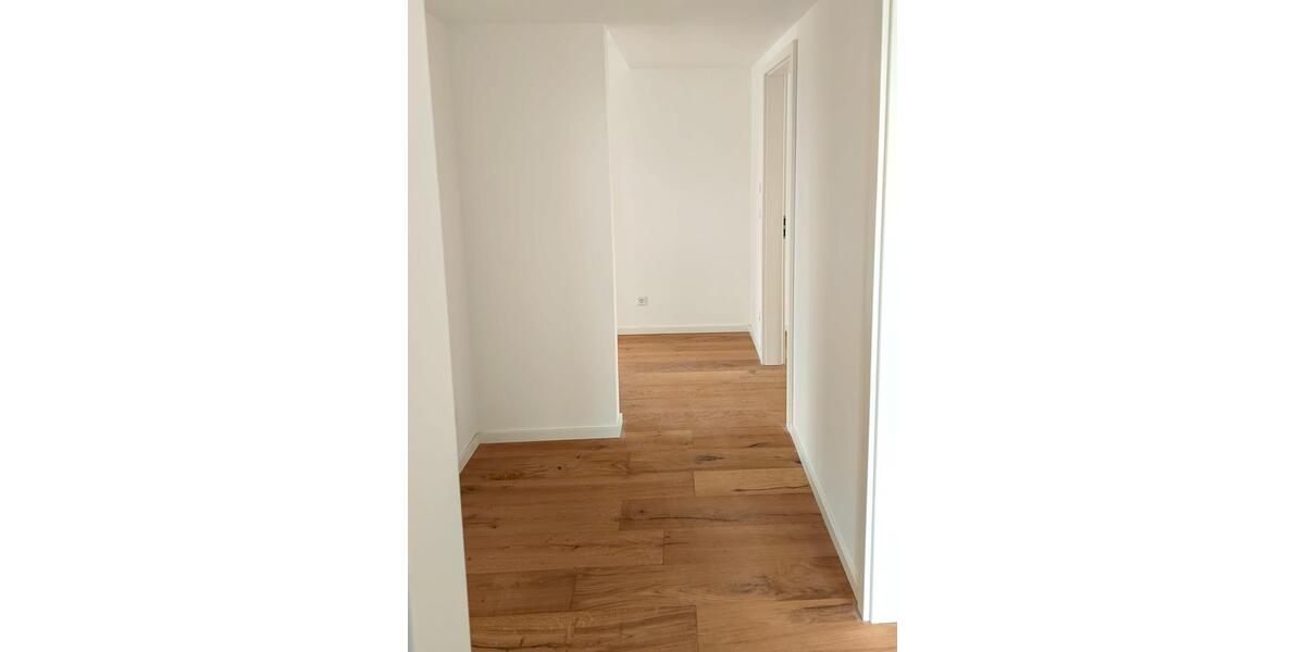 Erdgeschoßwohnung Erkner - 3 Zimmer, 94 m&sup2;, 1.500&euro; | Angebot:24786519