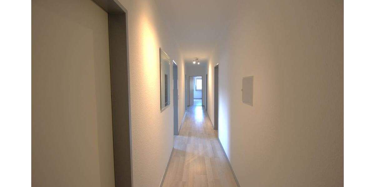 Etagenwohnung Burg (Dithmarschen) - 3 Zimmer, 85 m&sup2;, 700&euro; | Angebot:25687164