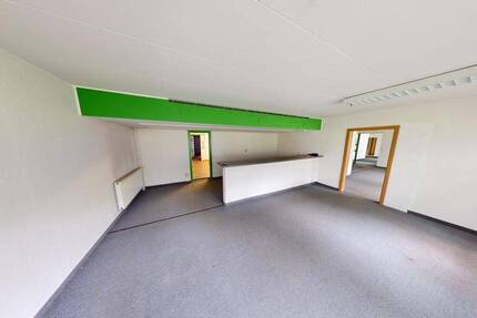 Gewerbeobjekt Chemnitz Altendorf - 1 Zimmer, 184 m&sup2;, 1.000&euro; | Angebot:26834813
