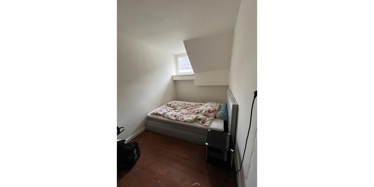 Etagenwohnung Dassel - 3 Zimmer, 110 m&sup2;, 600&euro; | Angebot:25427701