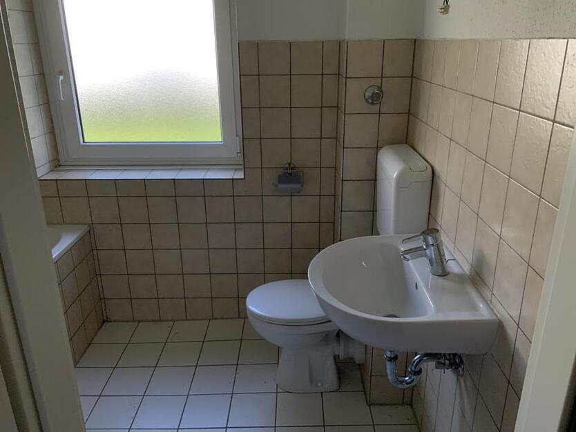 Erdgeschoss Wohnung in Zentraler Lage aber doch im grünen zimmer