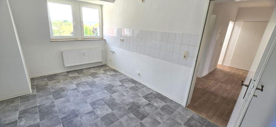 Dachgeschoßwohnung Döbeln - 2 Zimmer, 50 m&sup2;, 290&euro; | Angebot:20452328