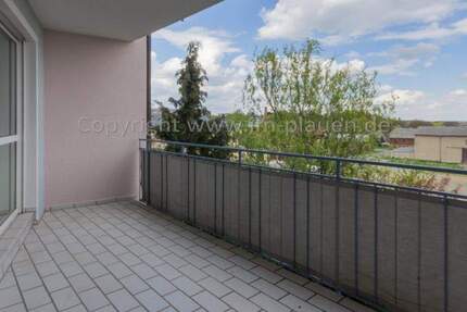 3 Zimmerwohnung zur Miete im Stadtteil Neundorf von Plauen - moderne EBK - Pkw Stellplatz 3 zimmer