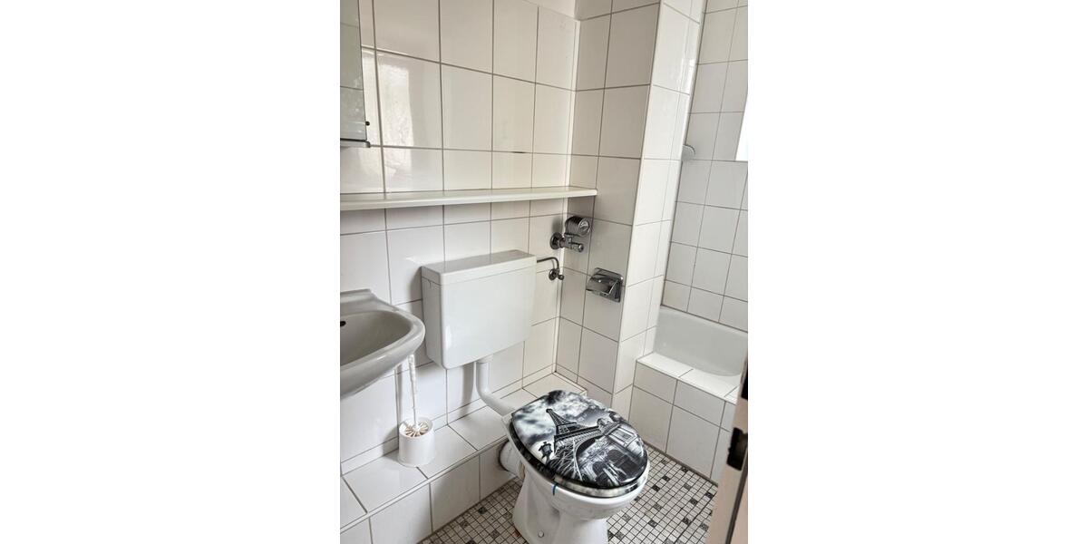 Etagenwohnung Bremerhaven Lehe - 3 Zimmer, 55 m&sup2;, 450&euro; | Angebot:26613894