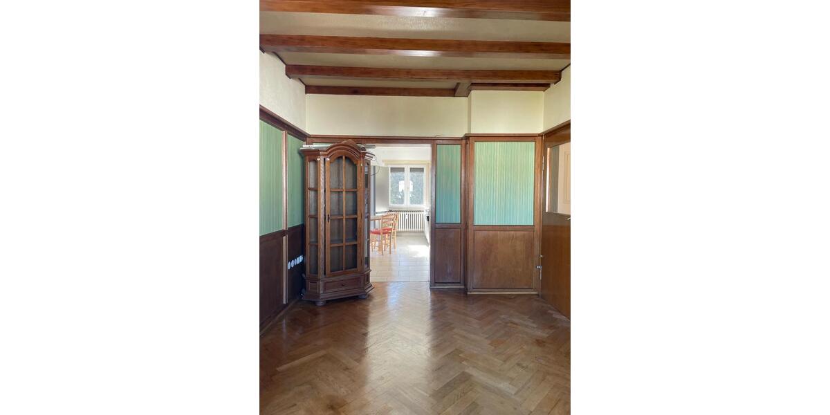 Etagenwohnung Saarbrücken Brebach-Fechingen - 3.5 Zimmer, 120 m&sup2;, 800&euro; | Angebot:26301533