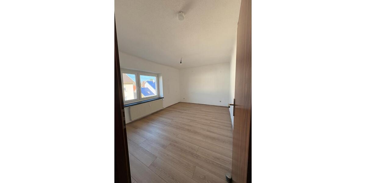 Terrassenwohnung Beckingen - 2 Zimmer, 75 m&sup2;, 730&euro; | Angebot:26367355