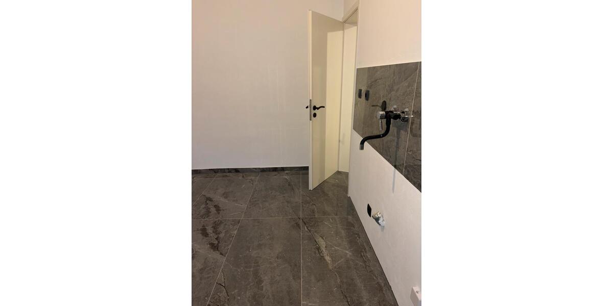 Erdgeschoßwohnung Brilon - 4 Zimmer, 108 m&sup2;, 1.250&euro; | Angebot:26097236