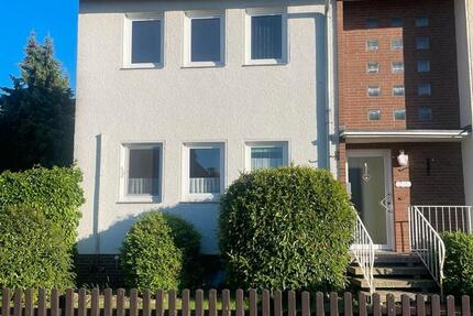 Haus Celle Altenhagen - 6 Zimmer, 126 m&sup2;, 1.400&euro; | Angebot:27610431